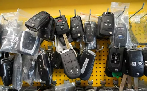 Audi raktų gamybos bei pririšimo ypatumai